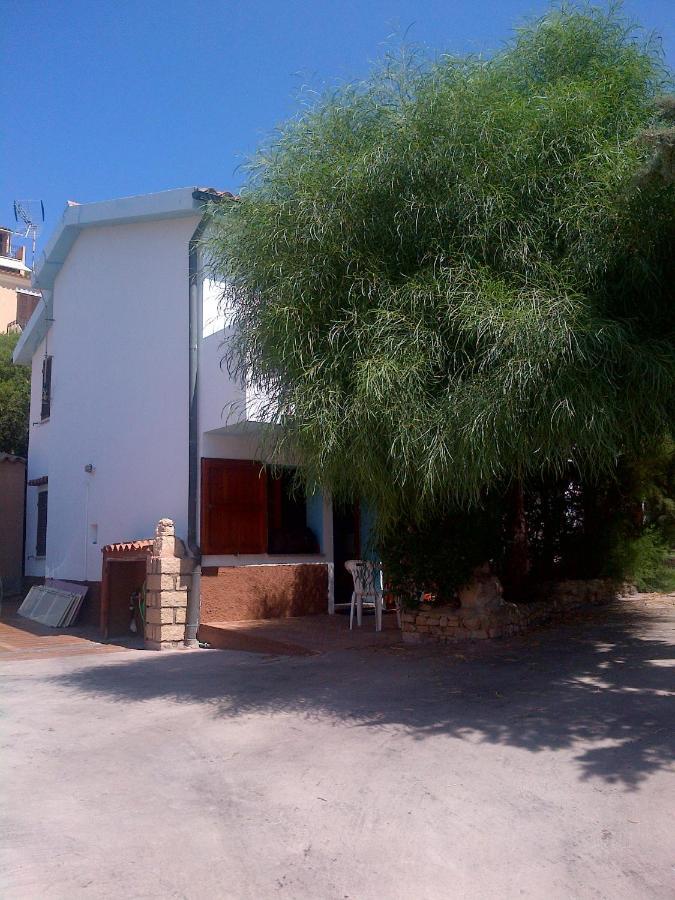 Bilocale A Pochi Metri Dal Mare Villa La Maddalena  Eksteriør bilde